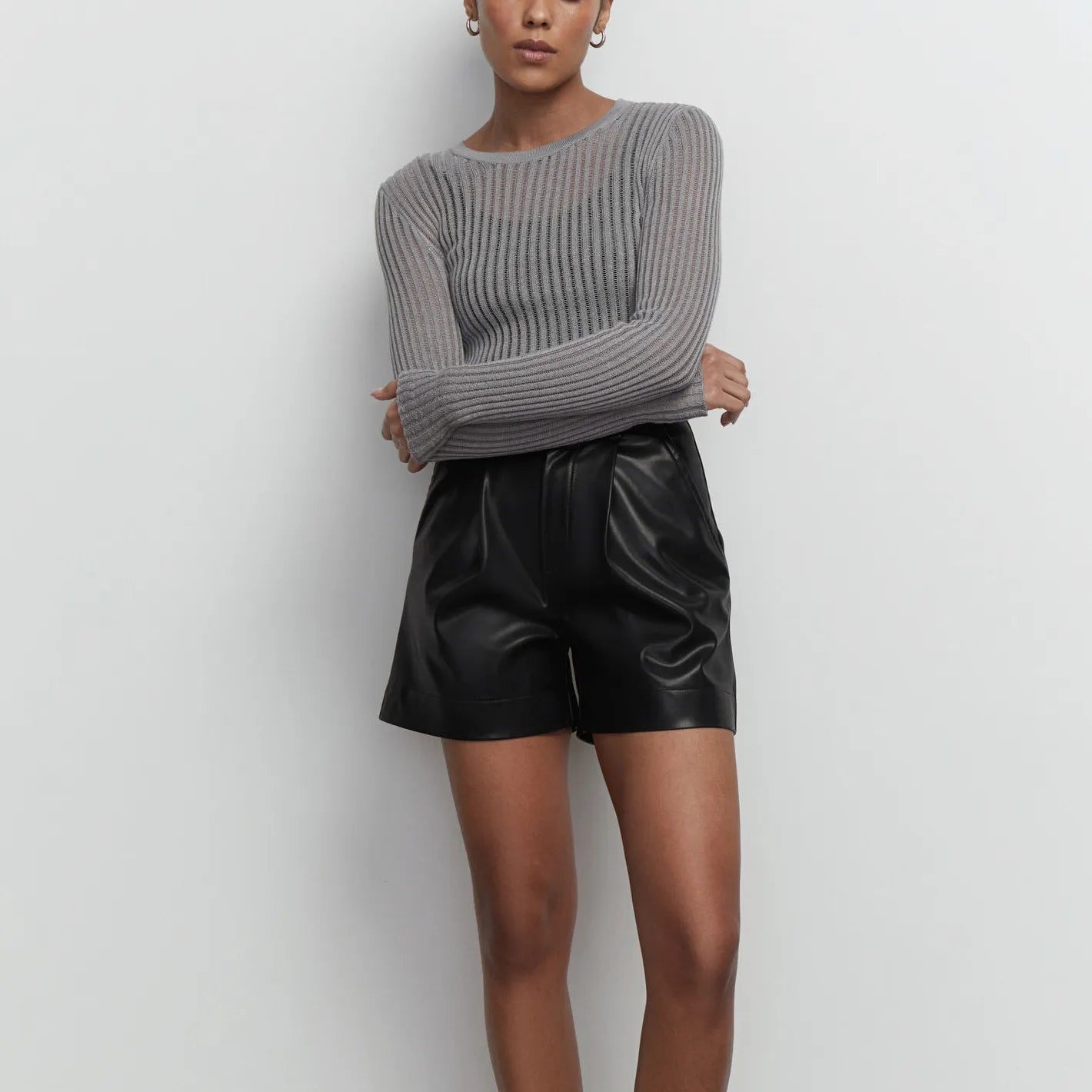 47728940187936|47728940220704|47728940253472